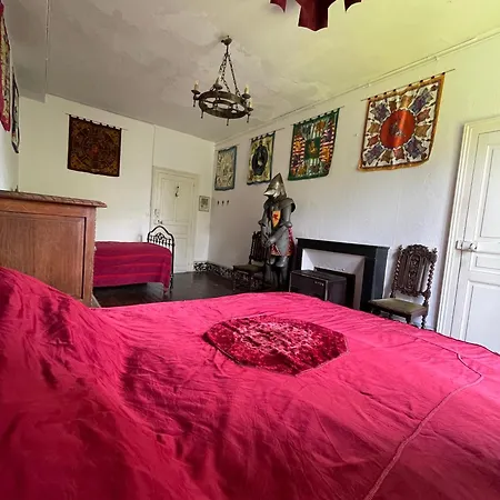 Frühstückspension Chateau De Bouquetraud 3*